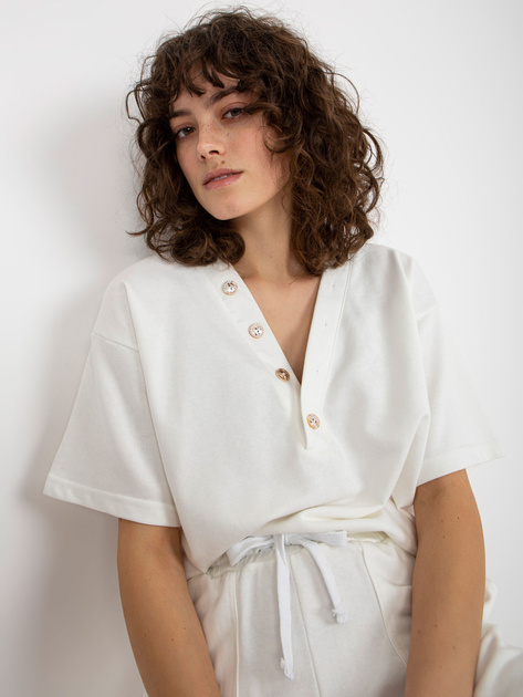 Hurtownia Ecru letni komplet dresowy z bluzką i szortami