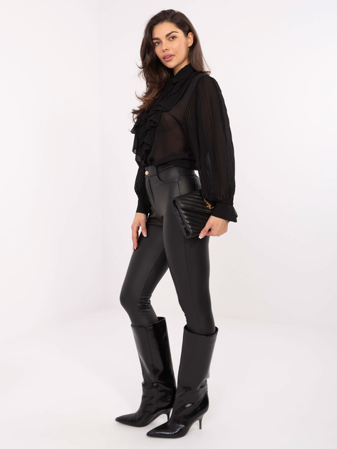 Czarna rozpinana koszula z plisowaniem