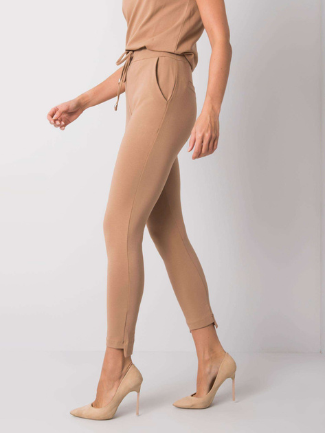 Camelowe spodnie Debora