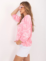 Jasnoróżowa bluzka z abstrakcyjnym nadrukiem RUE PARIS 