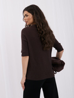 Schokoladenfarbener Damen-Polo-Pullover mit Mohair-Effekt.