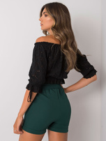 Ciemnozielone szorty z łańcuszkami Flannery