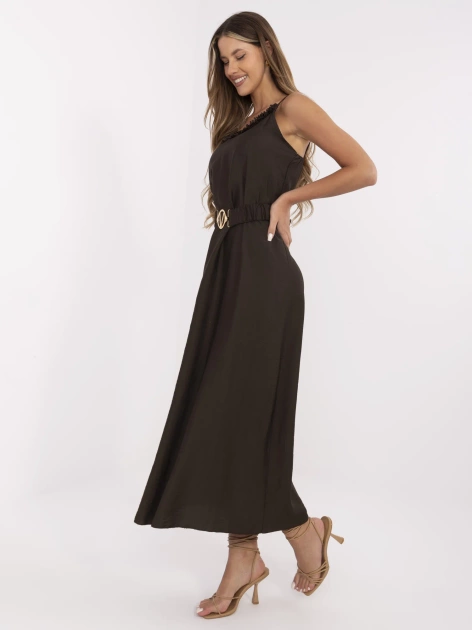 Czekoladowa długa sukienka na lato