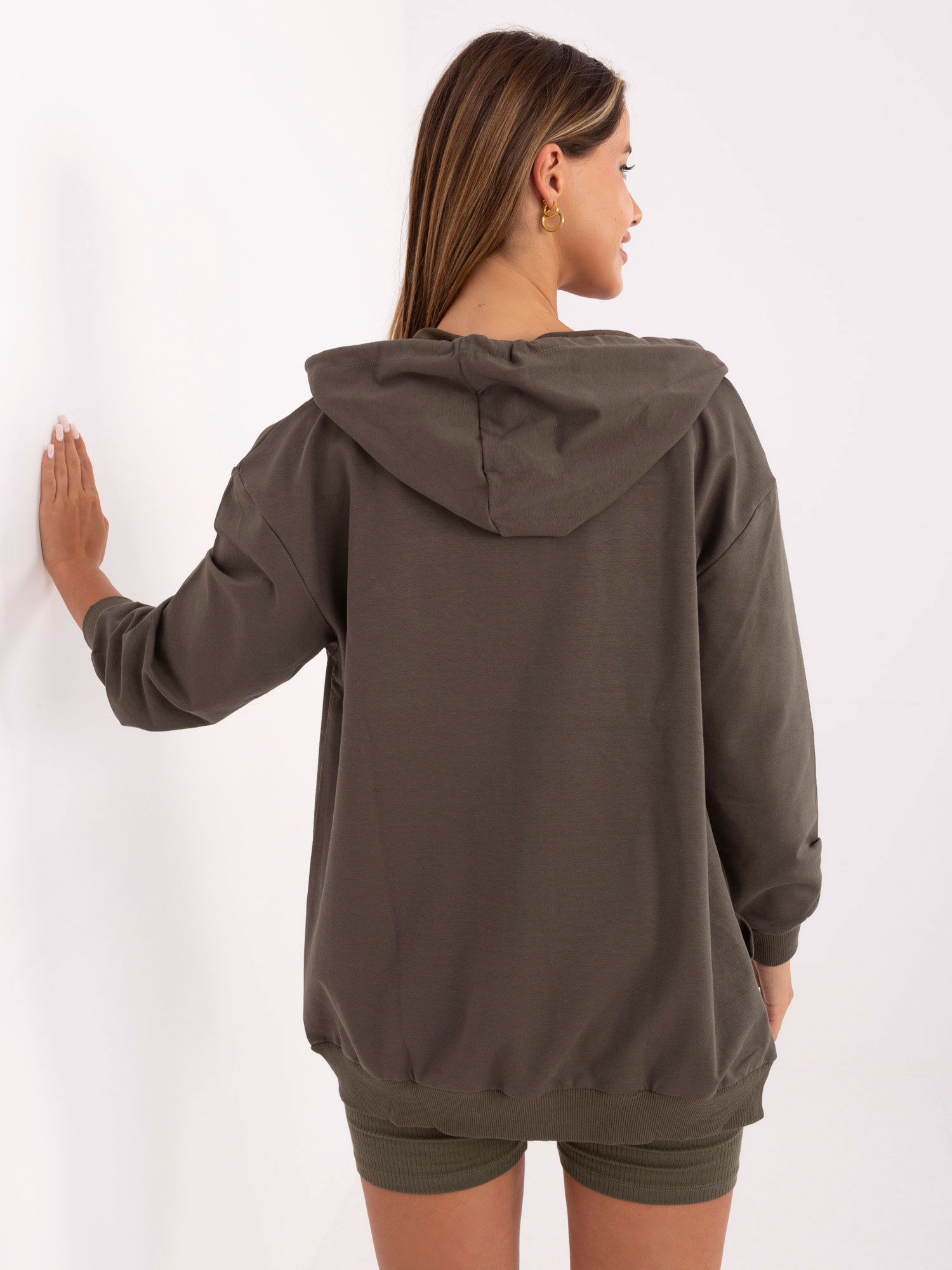 Khaki three-piece basic set with shorts.