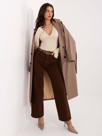 Brązowe jeansy straight leg z paskiem