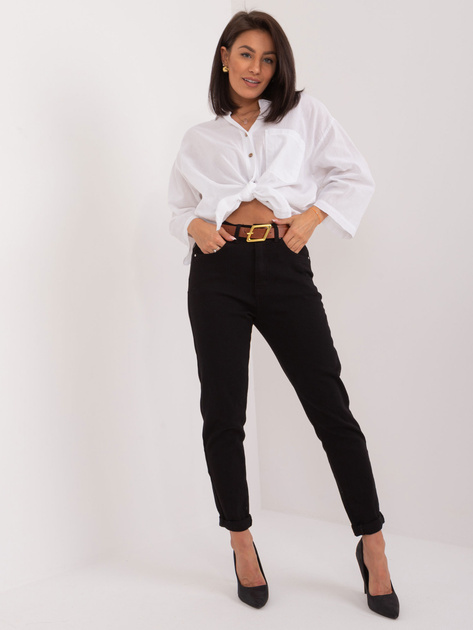 Hurtownia Czarne spodnie jeansowe mom fit z paskiem