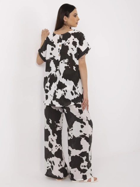 Czarno-biały komplet oversize z krowim nadrukiem