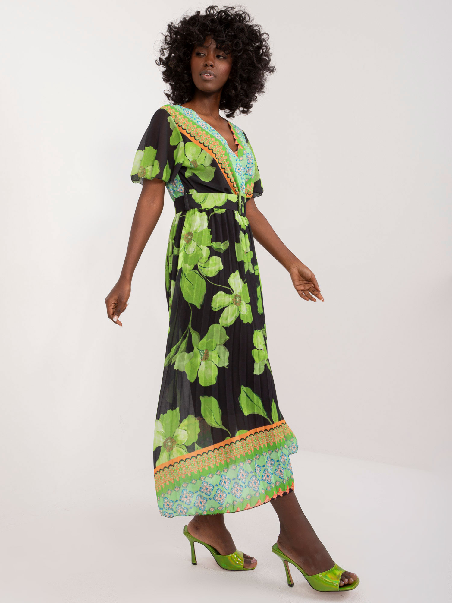 Hurt limonengrüne und schwarze Midi-Kleid mit kurzen Ärmeln.
