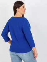 Hurt Ciemnoniebieska bluzka plus size z printem i dżetami 