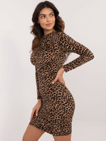 Hurt Beżowo-czarna dopasowana sukienka z printem