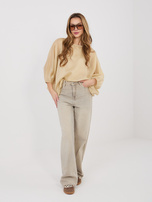 Beżowa wizytowa bluzka z okrągłym dekoltem 