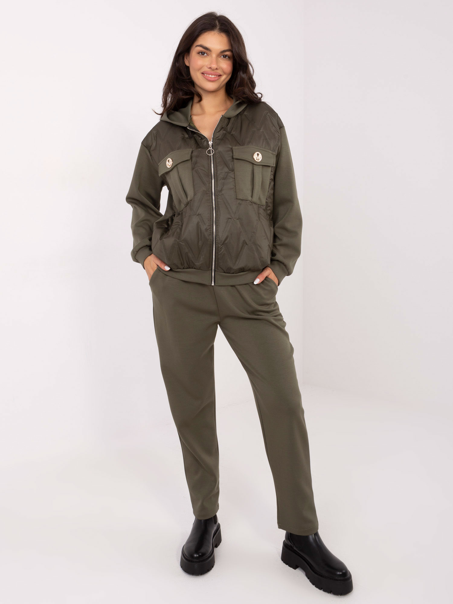 Komplet khaki