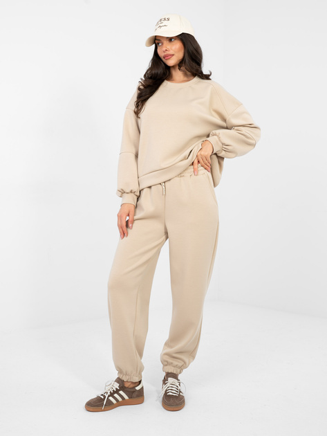 Beżowy dresowy komplet ze spodniami joggerami