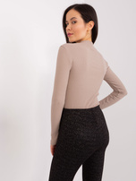 Hurt Ciemnobeżowa bluzka prążkowana basic z bawełny BASIC FEEL GOOD