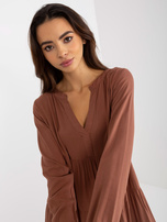 Hurt Brązowa mdi sukienka z falbaną i dekoltem V SUBLEVEL 