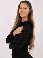 Czarna wieczorowa sukienka z rozcięciem 