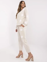 Beżowy casualowy komplet damski w kwiaty