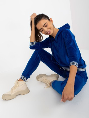 Hurt Kobalto minkštas veliūro komplektas su kelnėmis.