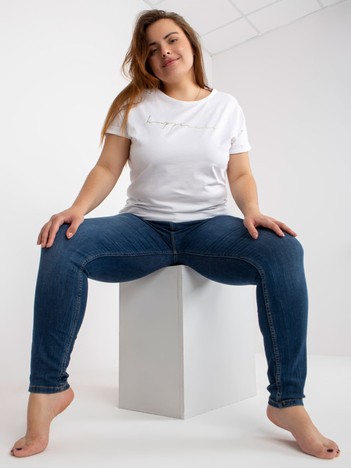 Biały t-shirt plus size z nadrukiem 