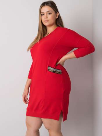 Czerwona sukienka plus size z kieszeniami Susan 