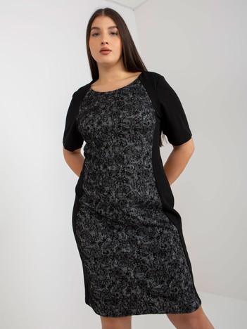 Hurt Czarna ołówkowa sukienka plus size z krótkim rękawem