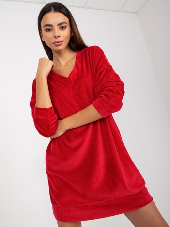 Hurtownia Czerwona sukienka welurowa z długim rękawem