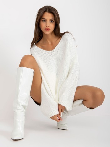 Hurtownia  Ecru sweter oversize z dekoltem w serek RUE PARIS
