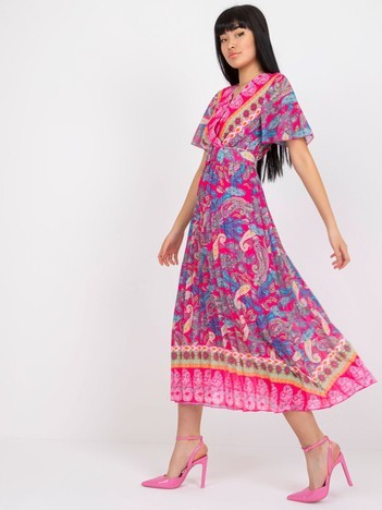 Różowa plisowana sukienka one size z orientalnym motywem 