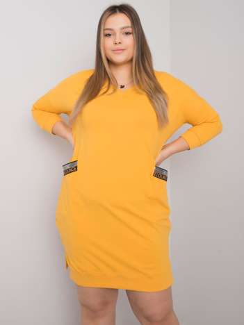 Żółta sukienka plus size z kieszeniami Susan 