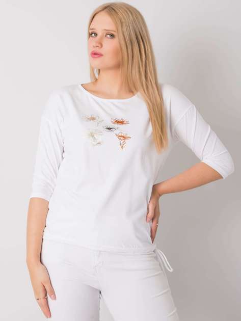 Biała bluzka plus size z kwiatowym nadrukiem Pasquale
                             zdj. 
                            2