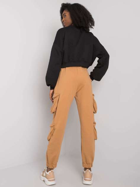 Camelowe damskie spodnie dresowe z kieszeniami Mila RUE PARIS 
                             zdj. 
                            2