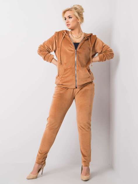 Camelowy welurowy komplet plus size Michell