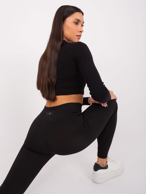 Hurtownia Czarne sportowe legginsy basic w prążek