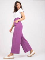 Fioletowe dresowe spodnie basic z gumką w pasie
                                 zdj. 
                                5