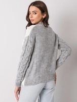 Szary damski sweter w warkocze Biarritz RUE PARIS
                                 zdj. 
                                4