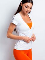 T-shirt z wycięciem na plecach biało-pomarańczowy
                                 zdj. 
                                3