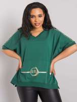Zielona bluzka plus size z kieszenią Suzannah
                                 zdj. 
                                4
