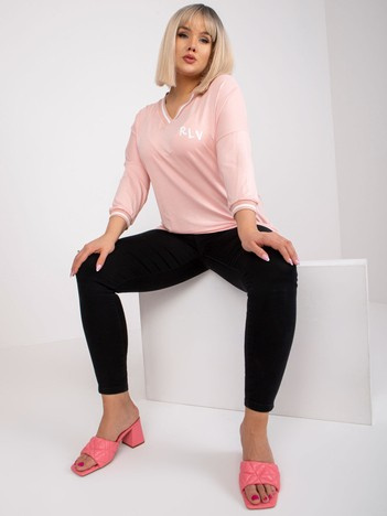 Svetlorozová asymetrická blúzka plus size Marianna.