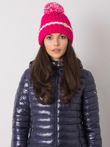Różowa czapka z pomponem